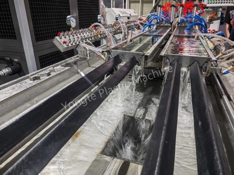Levering av 4 hulroms plastprofiler til Jordan etter vellykket igangsetting