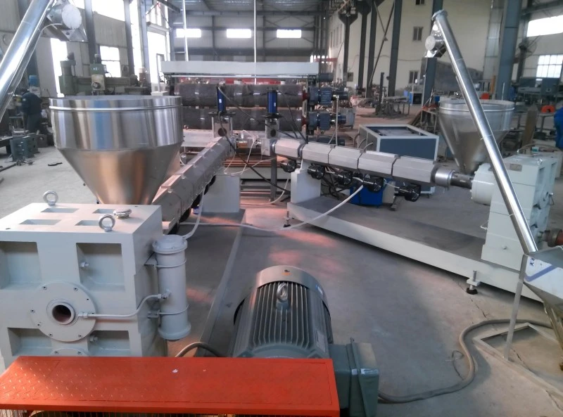 Extruders of multi-layer ABS sheet extrusion machine