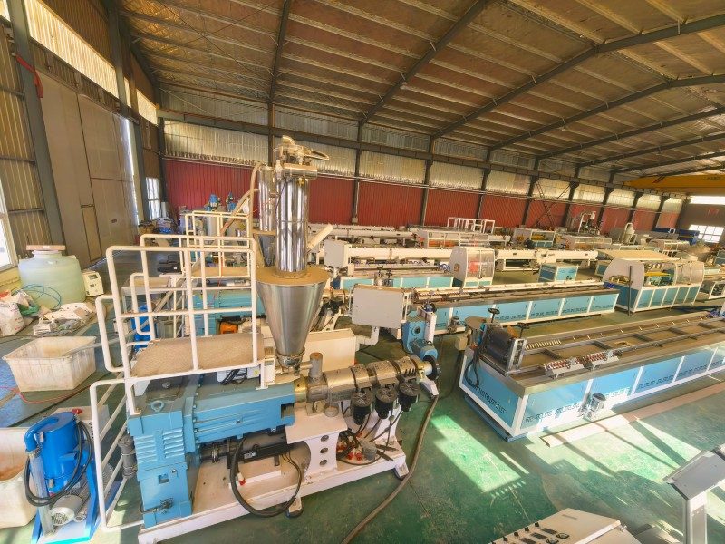 Treplastkompositt WPC-maskin